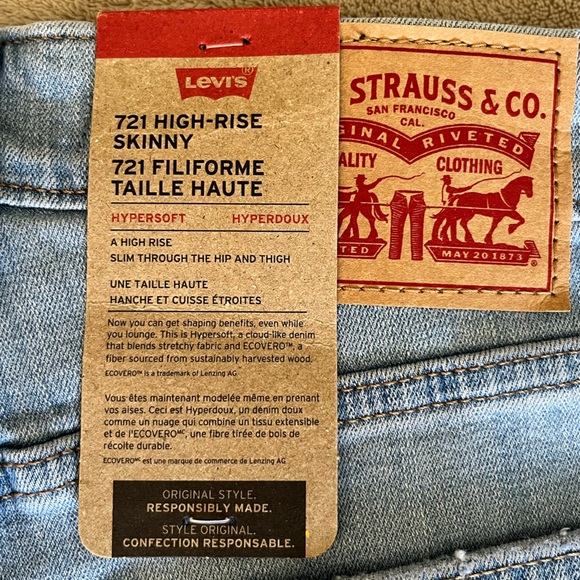 Levi’s 721 High Rise Skinny Jeans - Picture 8 of 13
